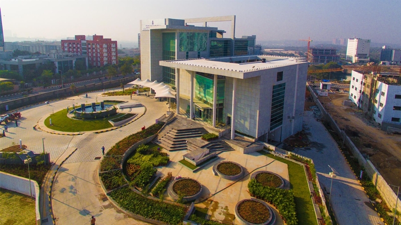 India’s top 5 insurance companies lead sector growth in 2026